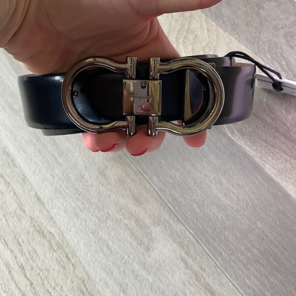 Men’s ferragamo belt